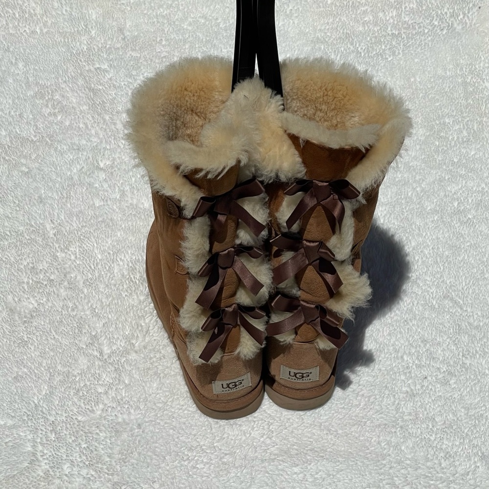 UGG Bailey Bow Tall II - Chestnut